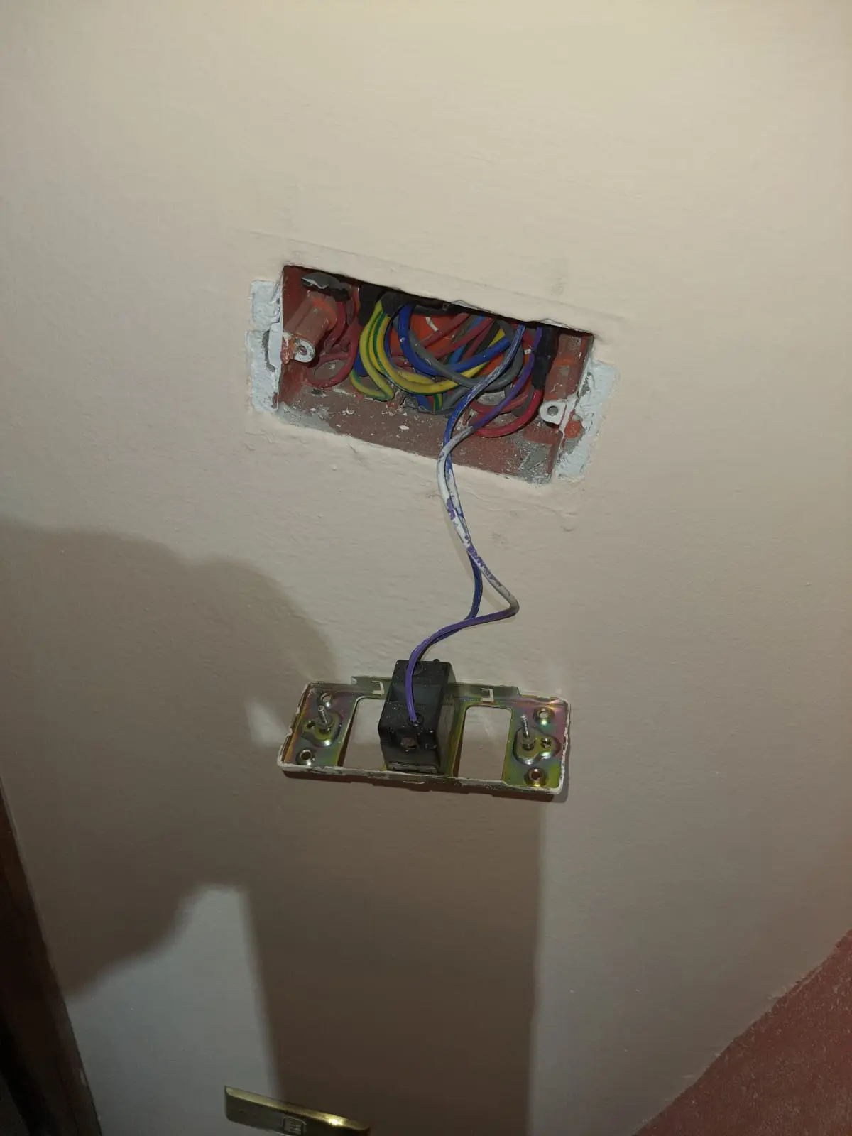 Ricerca e Riparazione Guasto Elettrico 10