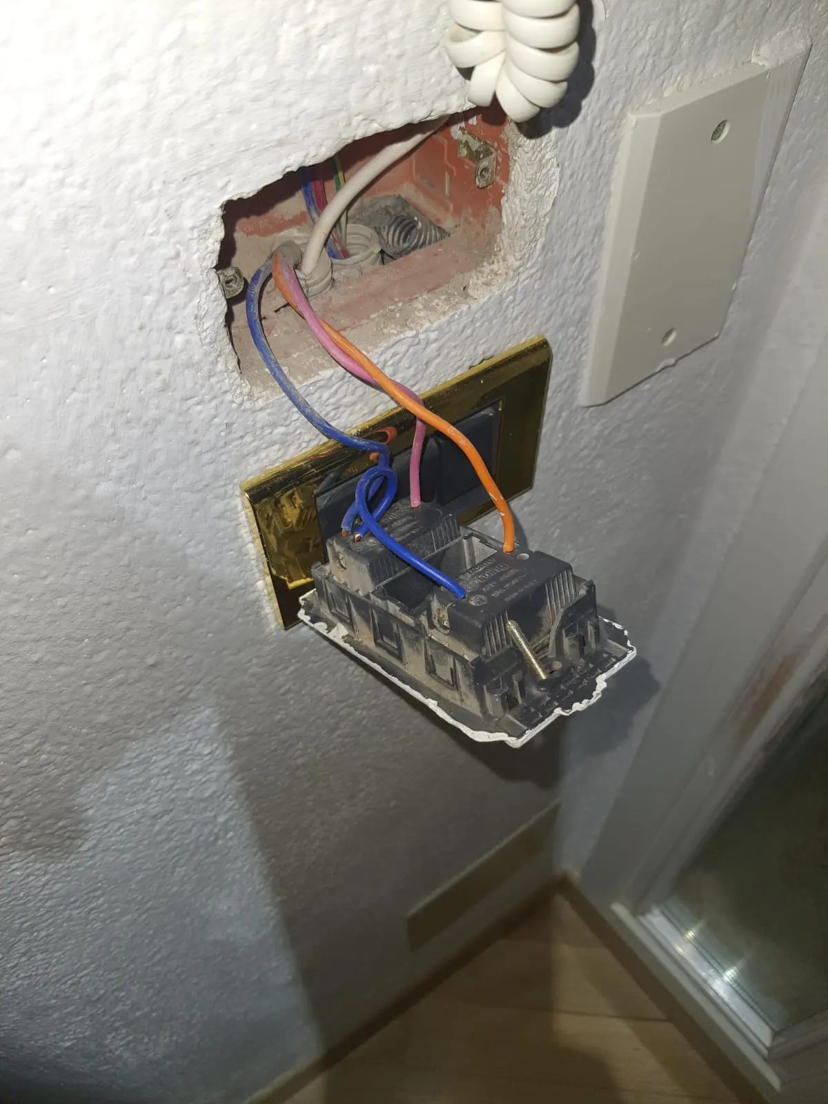 Ricerca e Riparazione Guasto Elettrico 5