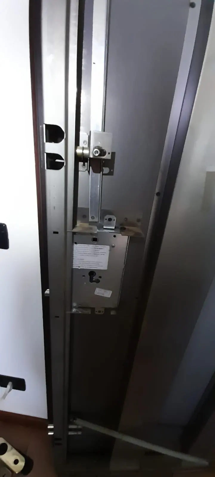 Conversione cilindro europeo porta blindata Conversione cilindro europeo porta blindata