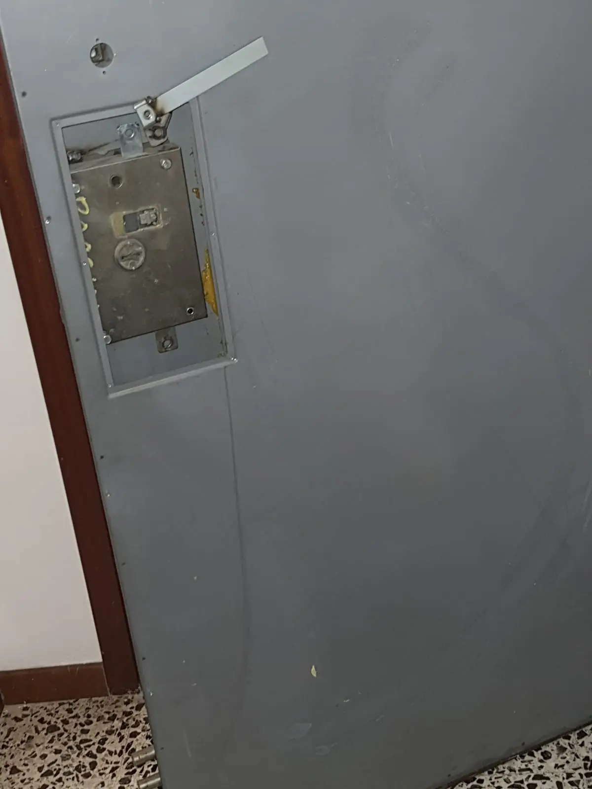 Cambio serratura porta blindata Cambio serratura porta blindata