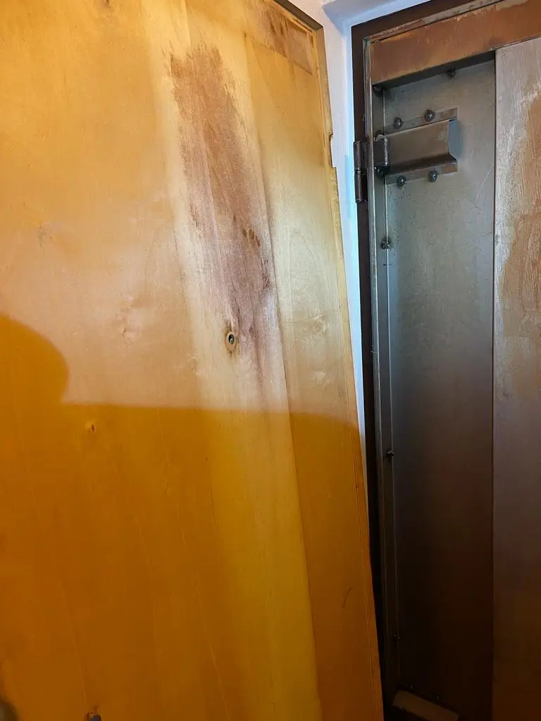 Cambio serratura porta blindata con conversione a cilindro europeo Cambio serratura porta blindata con conversione a cilindro europeo