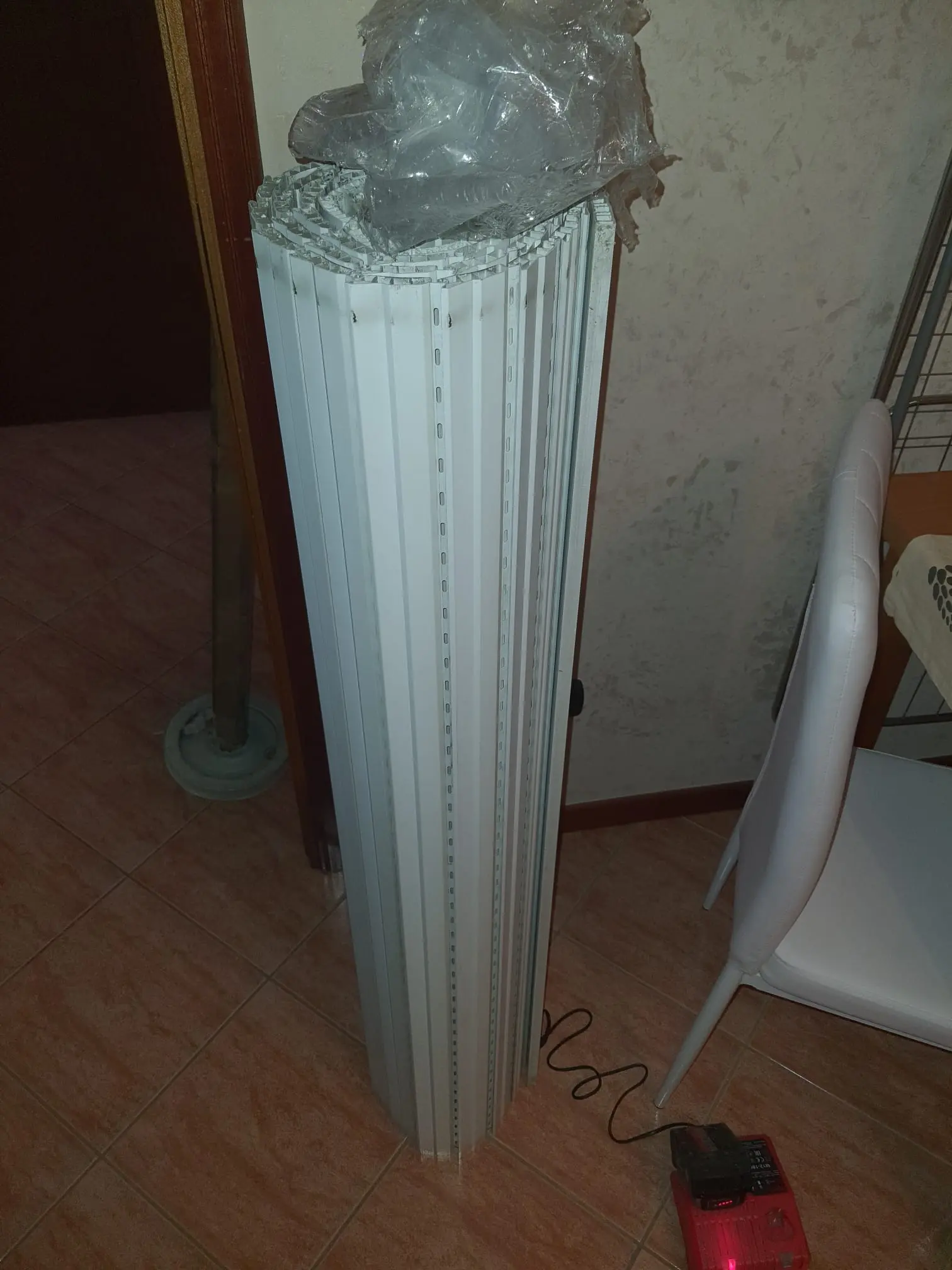 Cambio tapparella completa di rullo, puleggia e corda