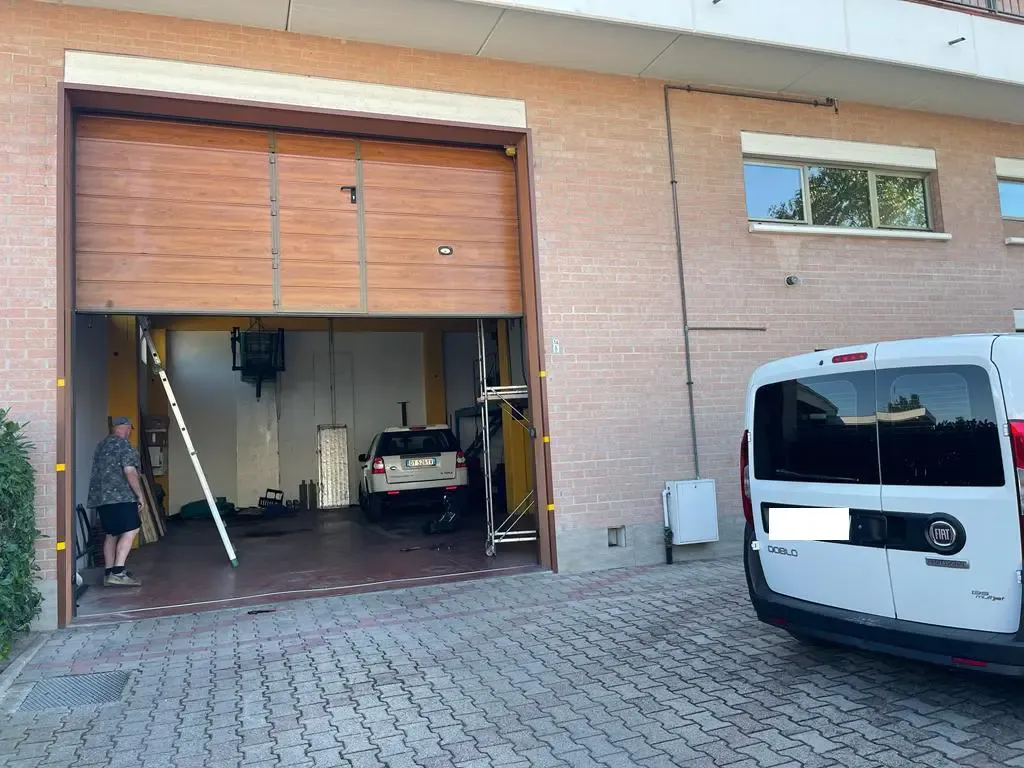 Riparazione porte garage