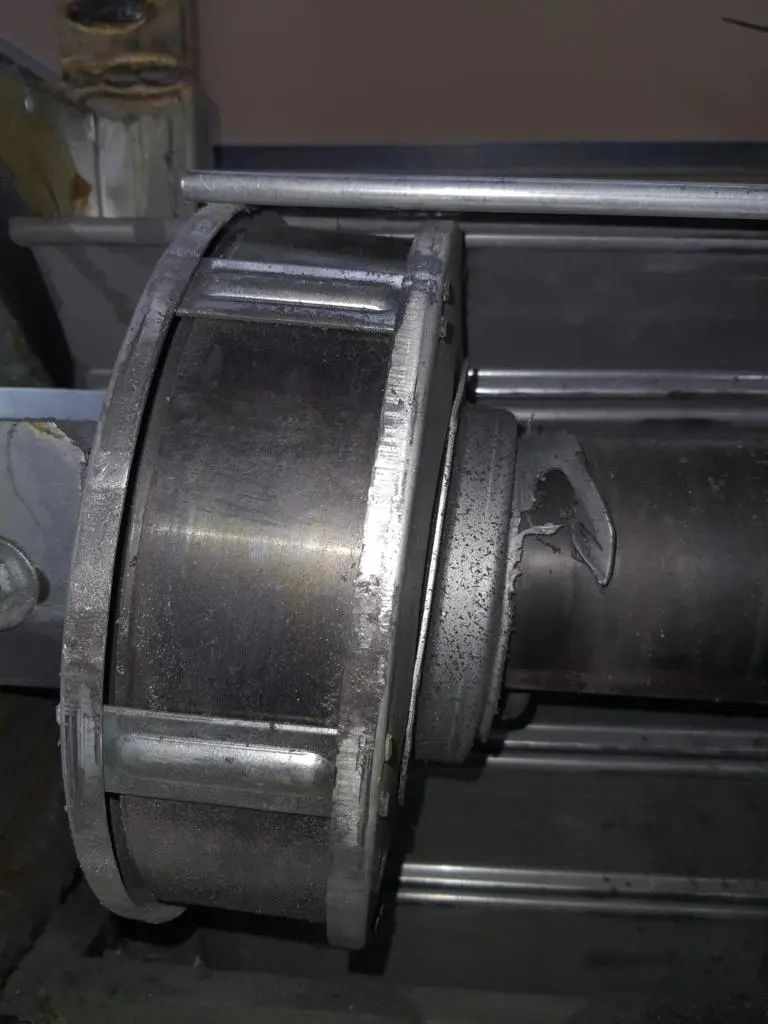 Riparazione serranda Riparazione serranda