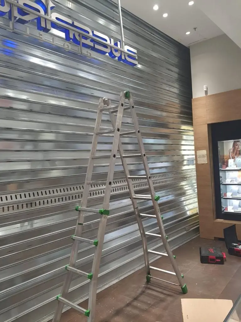 Riparazione serranda Riparazione serranda