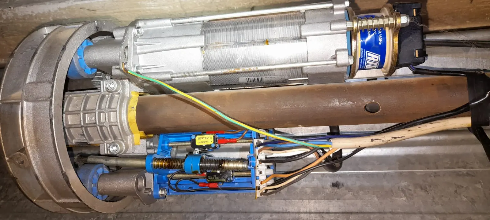 Riparazione serranda garage Riparazione serranda garage