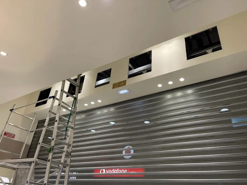 Riparazione serranda negozio Riparazione serranda negozio