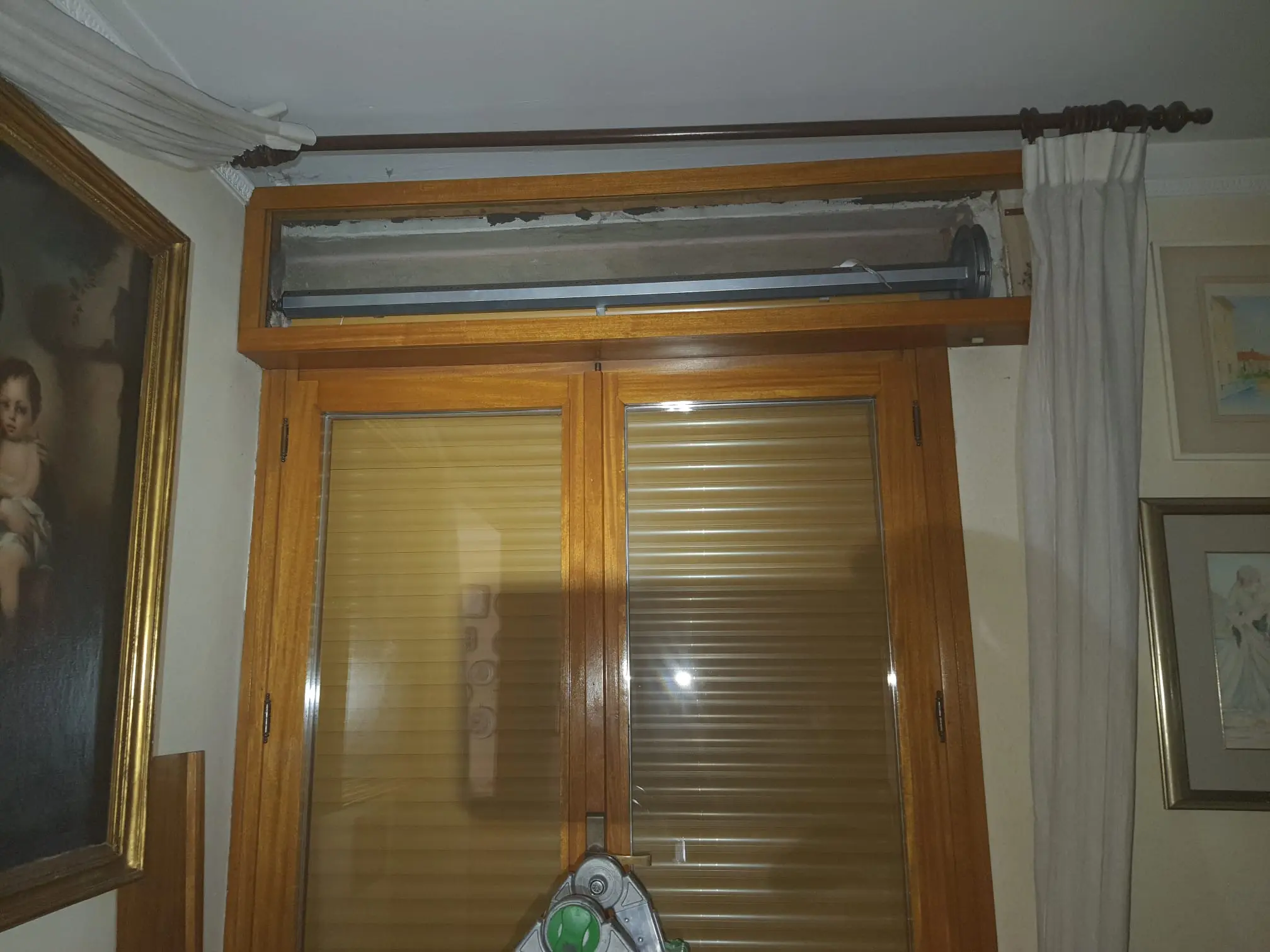 Riparazione tapparella completa di ruota e puleggia