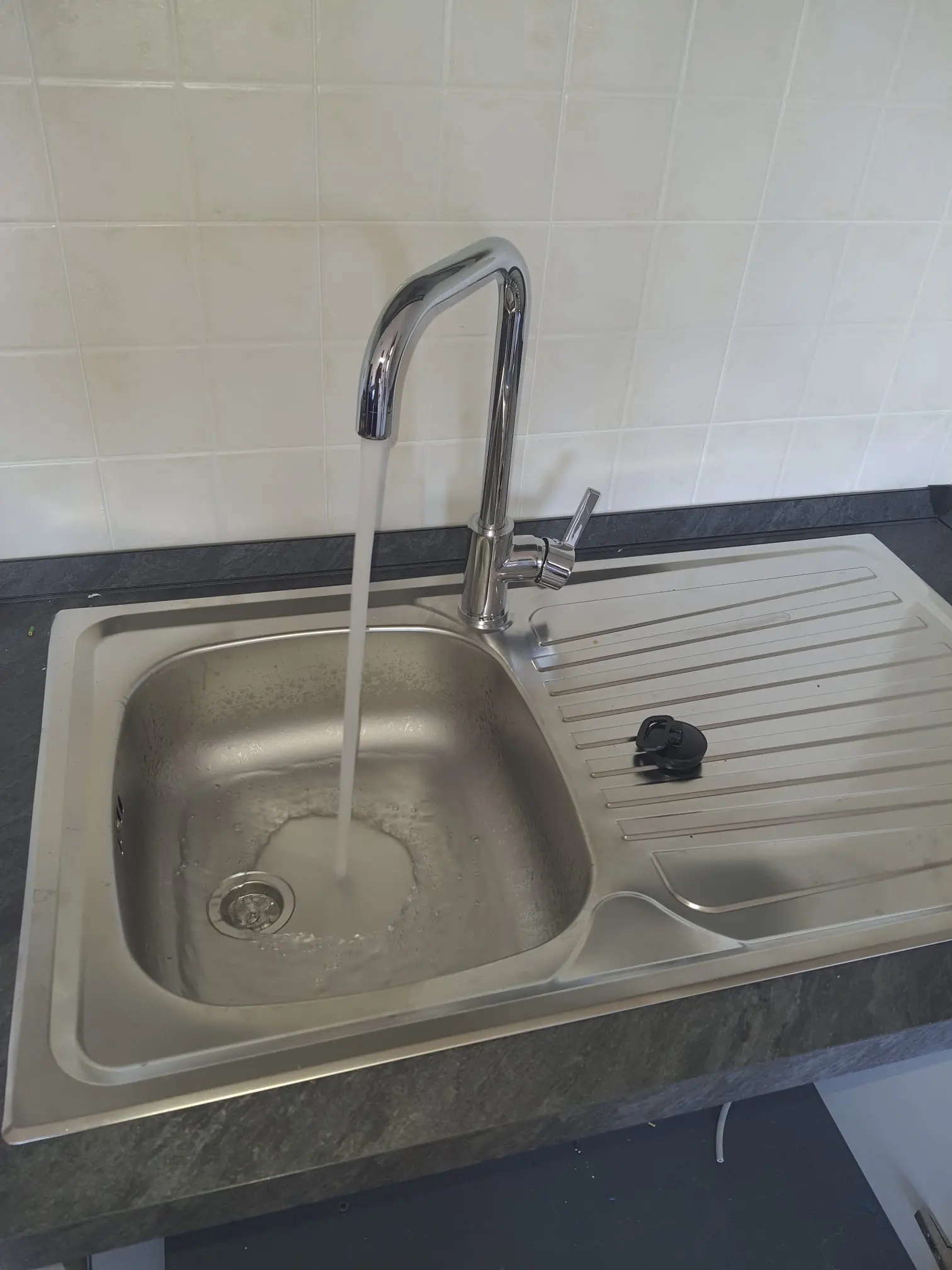 Montaggio Lavandino funzionante